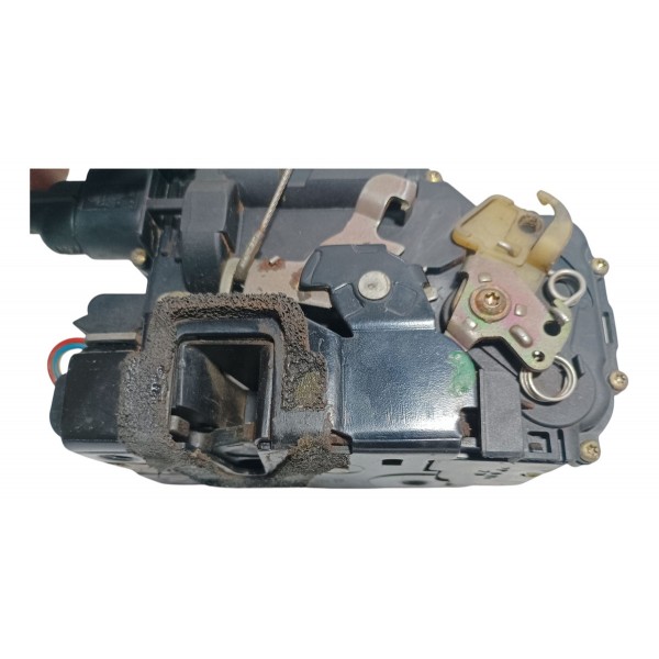 Fechadura Elétrica Dianteira Direita Vw Golf 2006