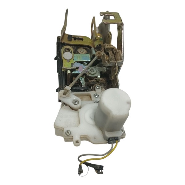 Fechadura Manual Dianteira Direita Vw Gol G4 2007