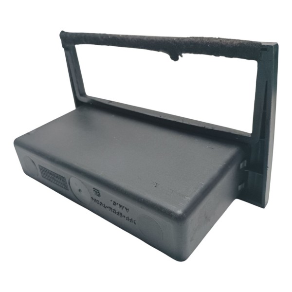 Moldura Central Rádio Porta Objetos Gm Corsa Montana 2010