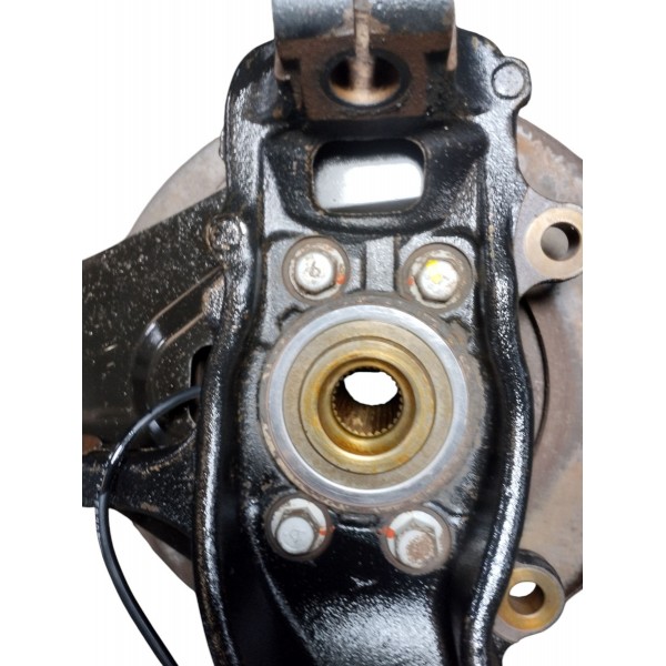 Montante Roda Dianteira L. Direito Nissan Frontier 2010 4x4