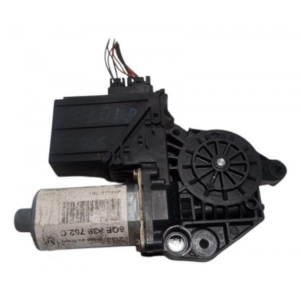 Motor Vidro Elétrico Porta Traseira Direita Vw Polo 2004
