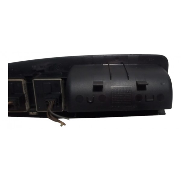 Botão Vidro Elétrico Puxador Dianteiro Esquerdo Vw Polo 2004