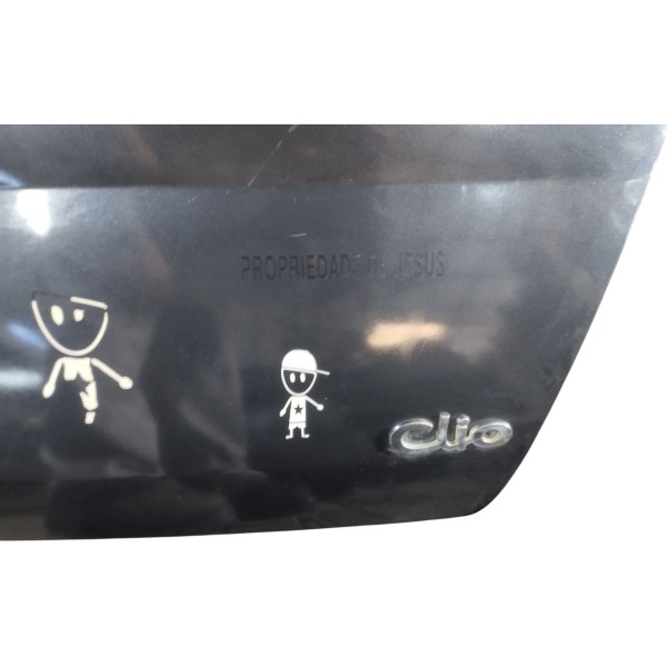 Capo Traseiro Renault Clio Sedam 2004 Com Detalhes