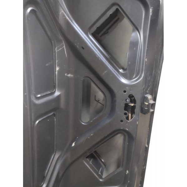 Capo Traseiro Renault Clio Sedam 2004 Com Detalhes