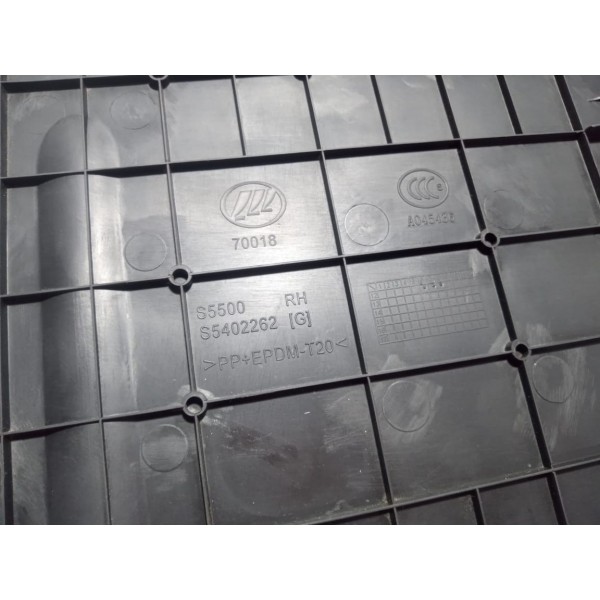 Tampa Lateral Interna Direita Porta Malas Lifan X60 2013