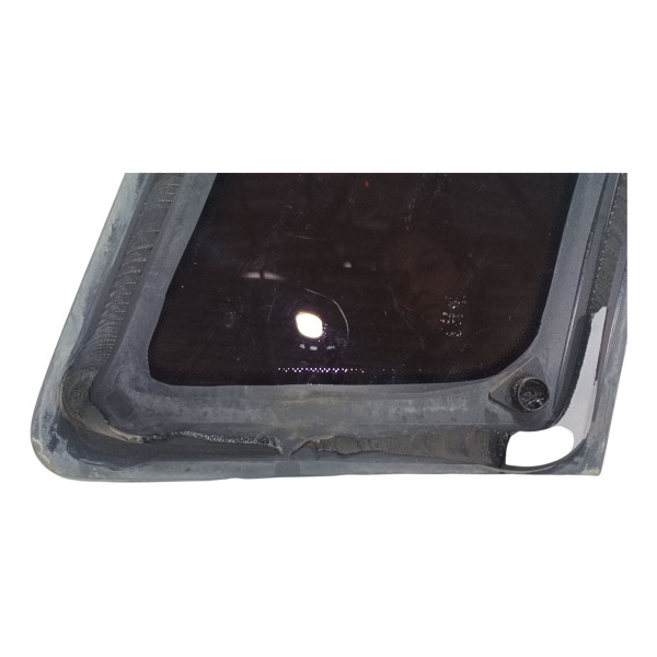 Vidro Fixo Lateral Traseiro Esquerdo Ford Fiesta 2003