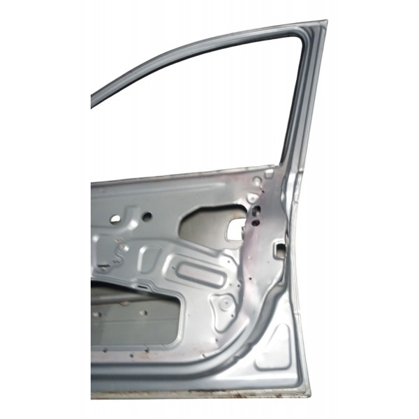 Porta Dianteira Gm Astra 2005 Direita 4p Detalhes Usado Dianteira Direita Cinza