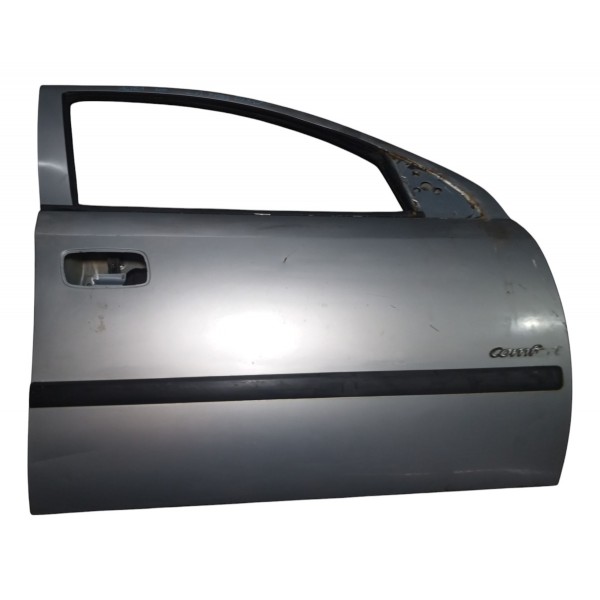 Porta Dianteira Gm Astra 2005 Direita 4p Detalhes Usado Dianteira Direita Cinza