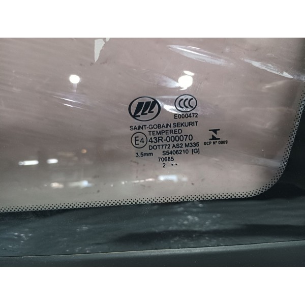 Vidro Fixo Lateral Traseiro Direito Lifan X60 2013