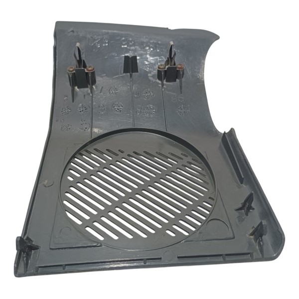 Acabamento Tela Auto Falante L.e Painel Kia Besta 1997