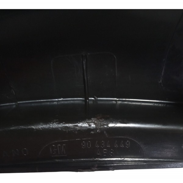 Acabamento De Coluna Do Chevrolet Corsa 1999 Usado