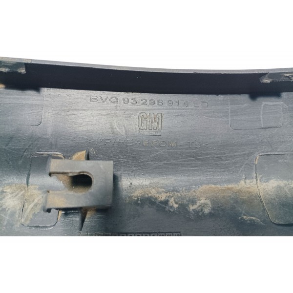 Moldura Parachoque Traseiro Direito Gm Zafira 2003