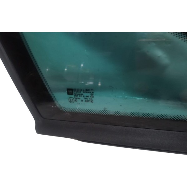 Vidro Fixo Dianteiro Direito Gm Zafira 2003