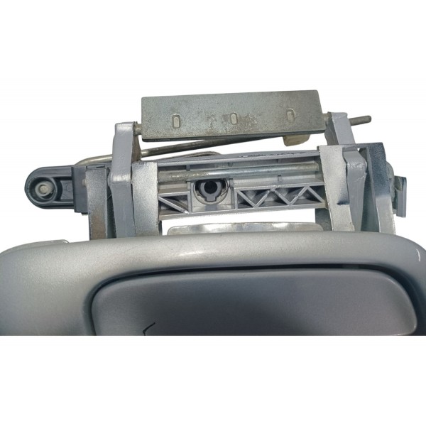 Maçaneta Externa Dianteira Direita Gm Zafira 2003 Prateado Dianteira