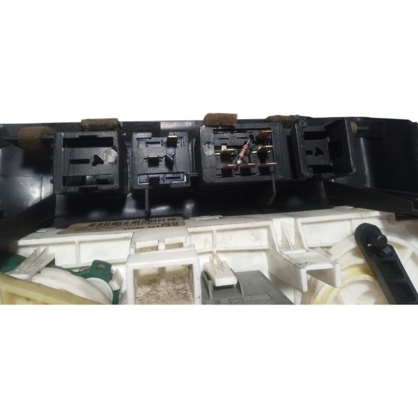 Comando Ar Condicionado Gm Zafira 2003 Com Detalhe