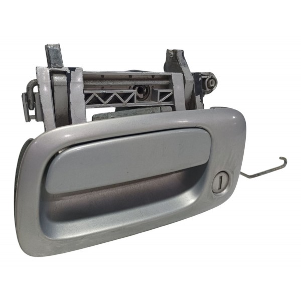 Maçaneta Externa Dianteira Esquerda Gm Zafira 2003