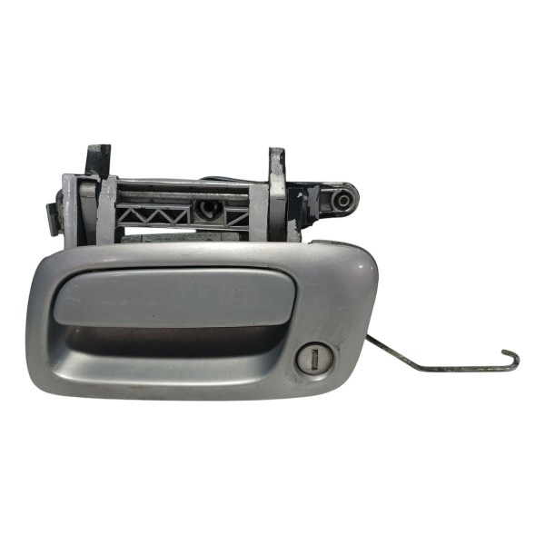 Maçaneta Externa Dianteira Esquerda Gm Zafira 2003