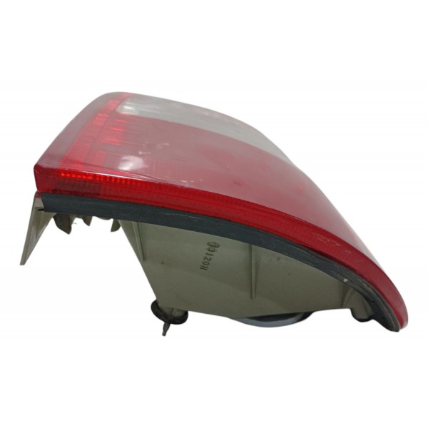 Lanterna Traseira Direita Gm Zafira 2003 Direito/passageiro Vermelho