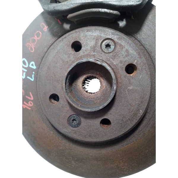 Montante Dianteiro Renault Clio 2002 1.6 Pinça Disco Usado