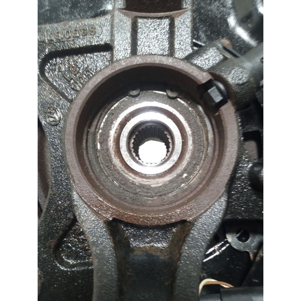 Montante Dianteiro Disco Lifan X60 Esquerdo 2013 Usado