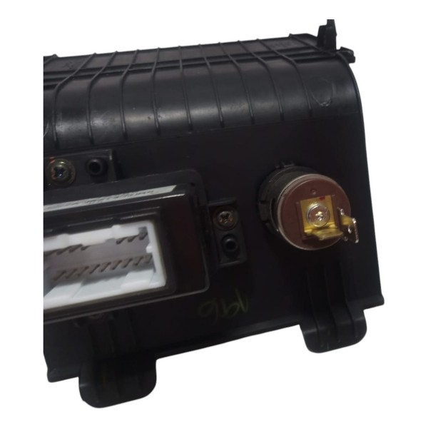 Moldura Central Usb Acendedor Hyundai Hb20 2014