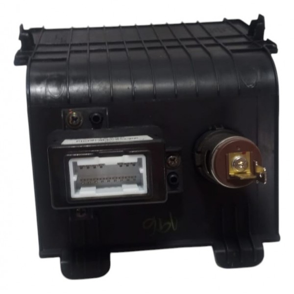 Moldura Central Usb Acendedor Hyundai Hb20 2014