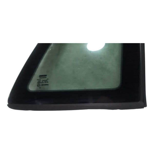 Vidro Fixo Traseiro Direito Fiat Stilo 2004