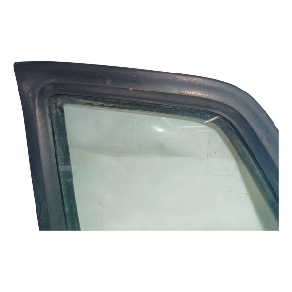 Vidro Fixo Lateral Traseiro Esquerdo Fiat Uno 2008
