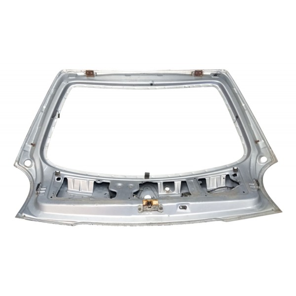 Capo Traseiro Gm Corsa 98 2000 Hatch Detalhes Usado