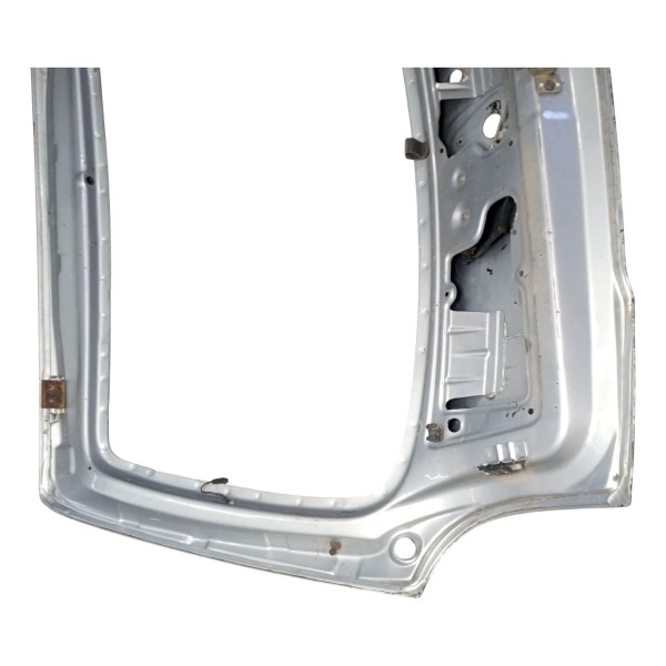 Capo Traseiro Gm Corsa 98 2000 Hatch Detalhes Usado
