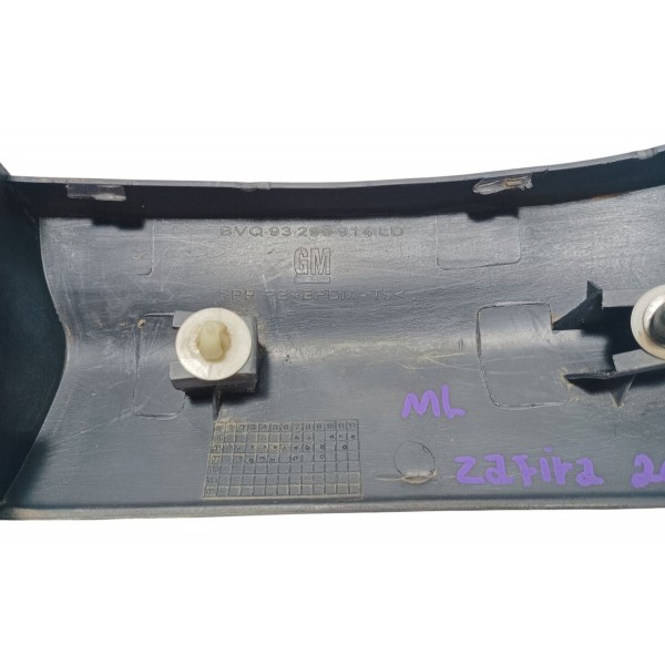 Moldura Parachoque Traseiro Direito Gm Zafira 2002