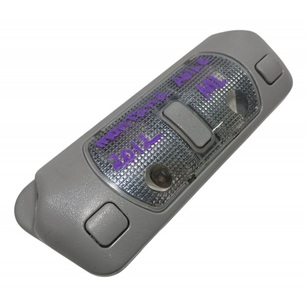 Luz Teto Cortesia Gm Montana Agile 2012