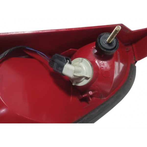 Lanterna Direita Ford Focus 2005 Direito/passageiro Vermelho