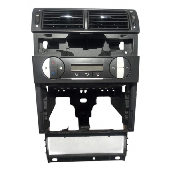 Moldura Central Comando Ar Difusor Ford Mondeo 2005