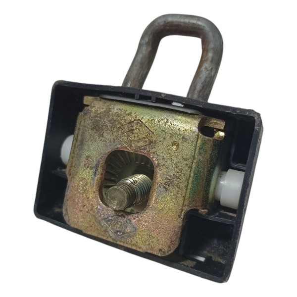 Batente Fechadura Porta Malas Renault Clio 2004