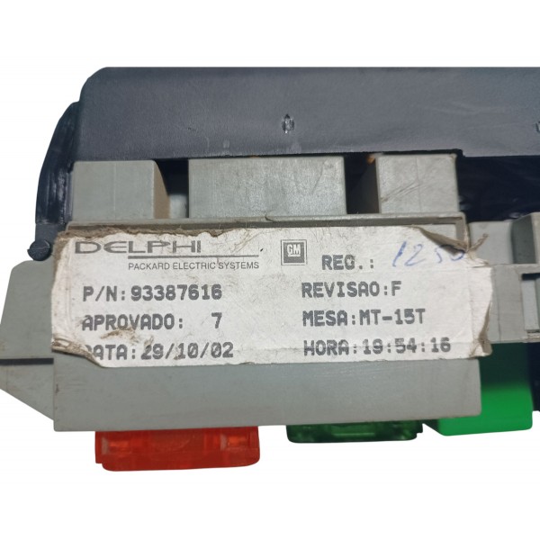 Caixa De Fusível Gm Zafira 2.0 2003