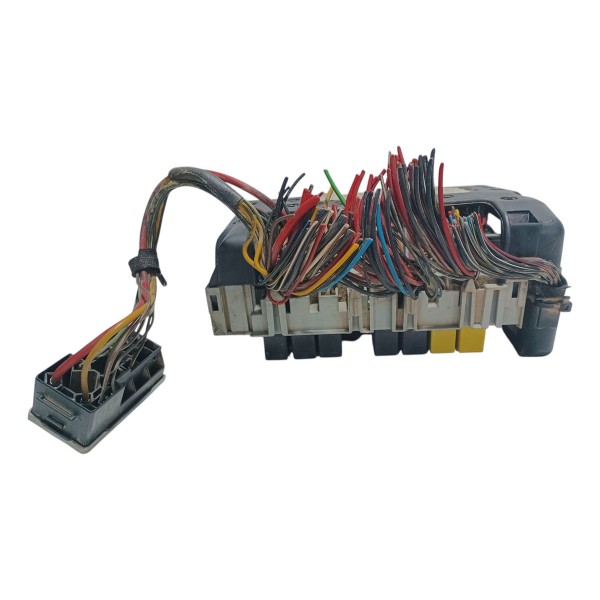 Caixa De Fusível Gm Zafira 2.0 2003