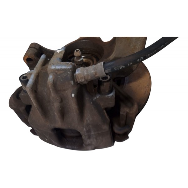 Montante Dianteiro Esquerdo Ford Focus 1.6 Pinça Disco Usado