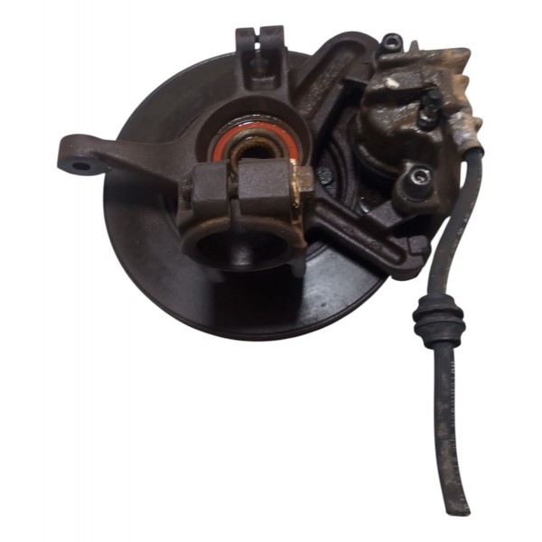 Montante Dianteiro Direita Ford Focus Pinça 2005 Usado