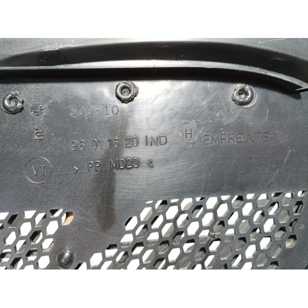 Moldura Acabamento Entrada Ar Capô Peugeot 206 2007