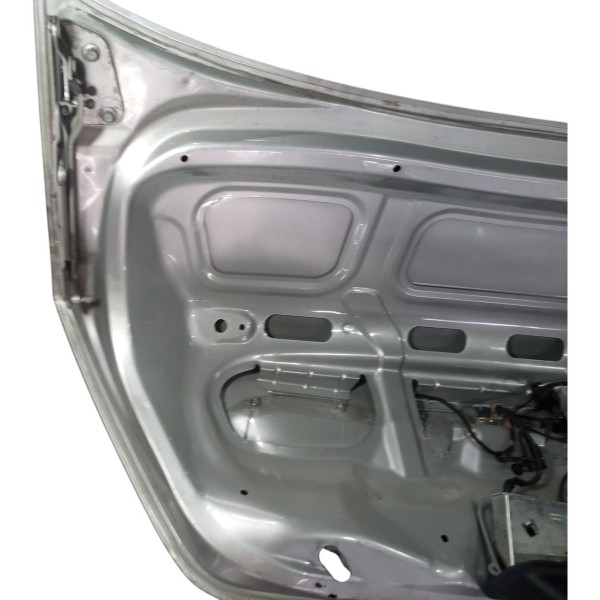 Capo Tampa Traseira Ford Mondeo 2004