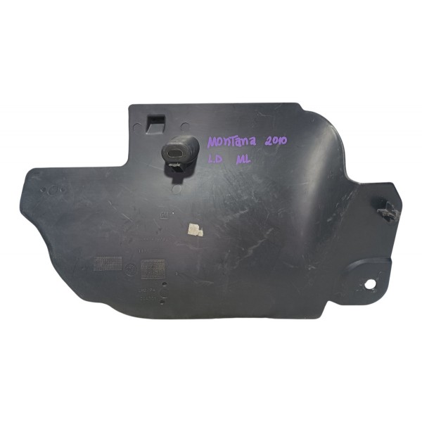 Acabamento Lateral Direito Gm Corsa Montana 2010