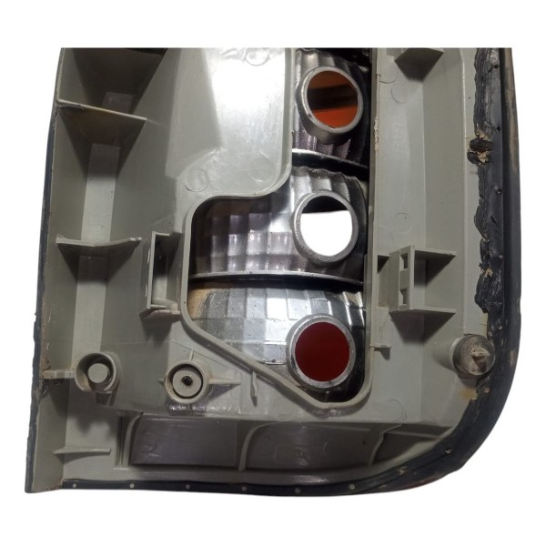 Lanterna Esquerda Gm Zafira 2003 Esquerdo/motorista Vermelho