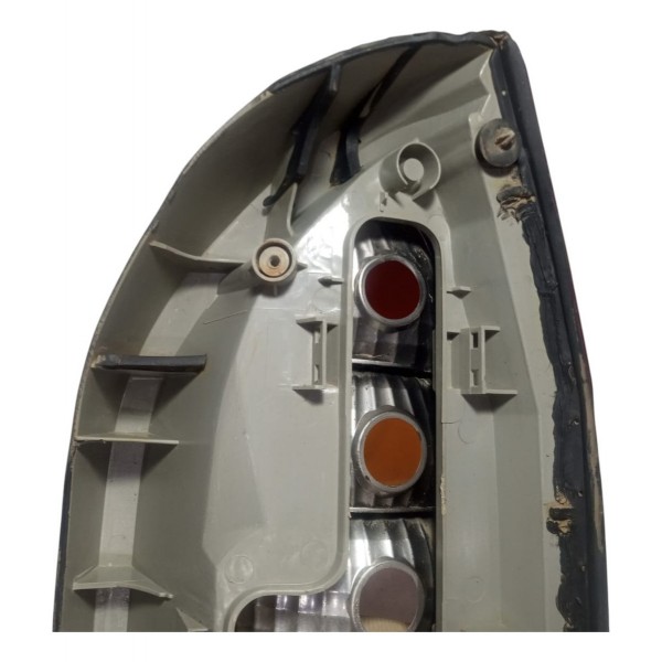 Lanterna Esquerda Gm Zafira 2003 Esquerdo/motorista Vermelho