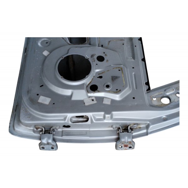 Porta Dianteira Lado Esquerdo Ford Fiesta 2003 Com Detalhes Dianteira Esquerdo Cinza