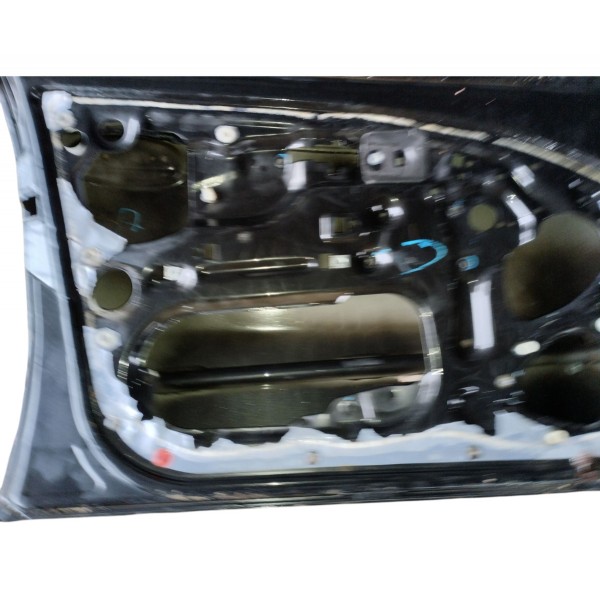 Porta Dianteira Lado Direito Fiat Siena 2005 Com Avarias Dianteira Direito Preto