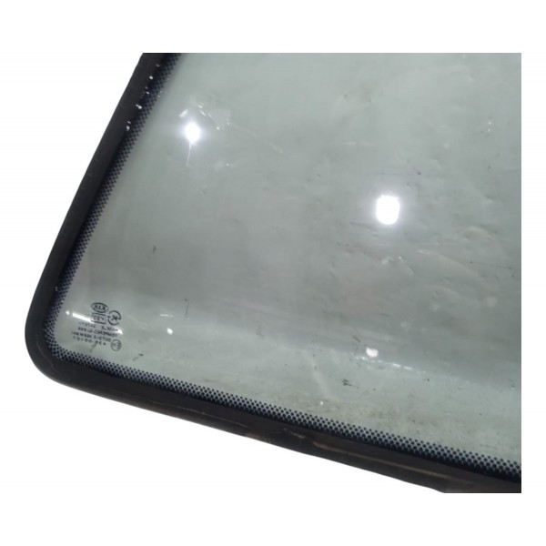 Vidro Fixo Lateral Traseiro Esquerdo Kia Sportage 2000