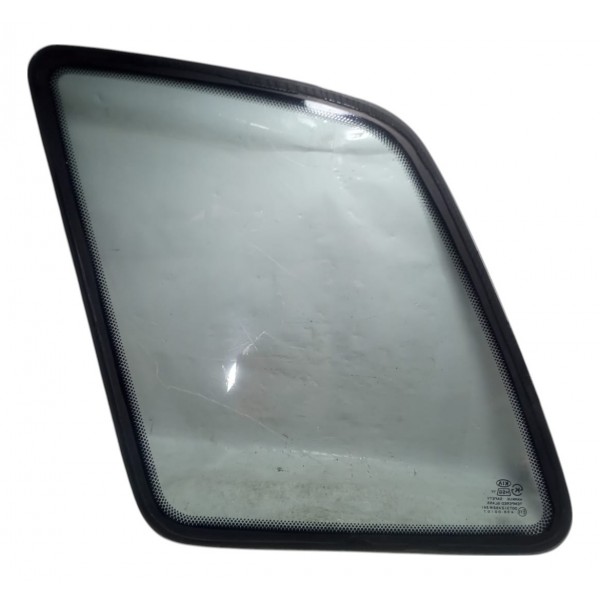 Vidro Fixo Lateral Traseiro Direito Kia Sportage 2000