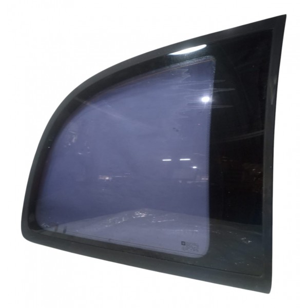 Vidro Fixo Lateral Traseiro Direito Gm Zafira 2003