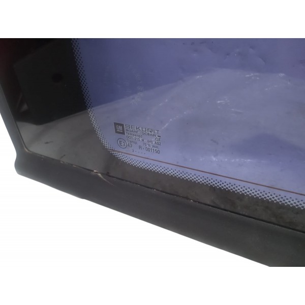 Vidro Fixo Lateral Traseiro Esquerdo Gm Zafira 2003